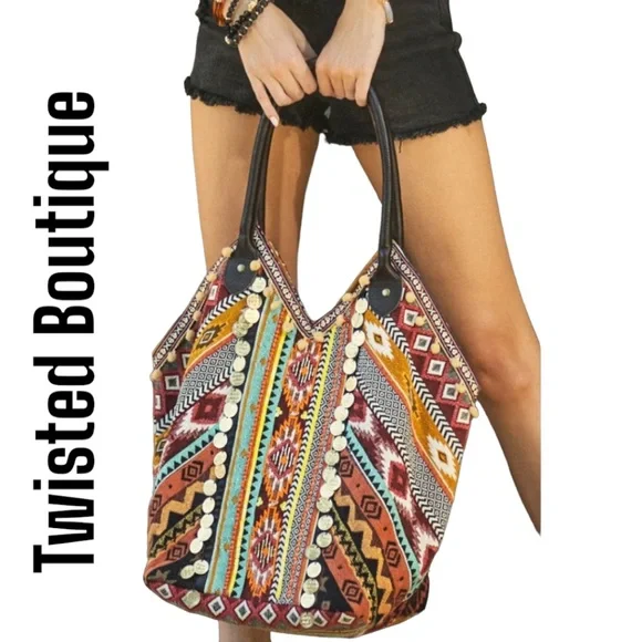 ๐๏ธ NWT Macchia di Ruggine Boho Patchwork Calico Tote ๐๏ธ MSRP $98 - Picture 4 of 12